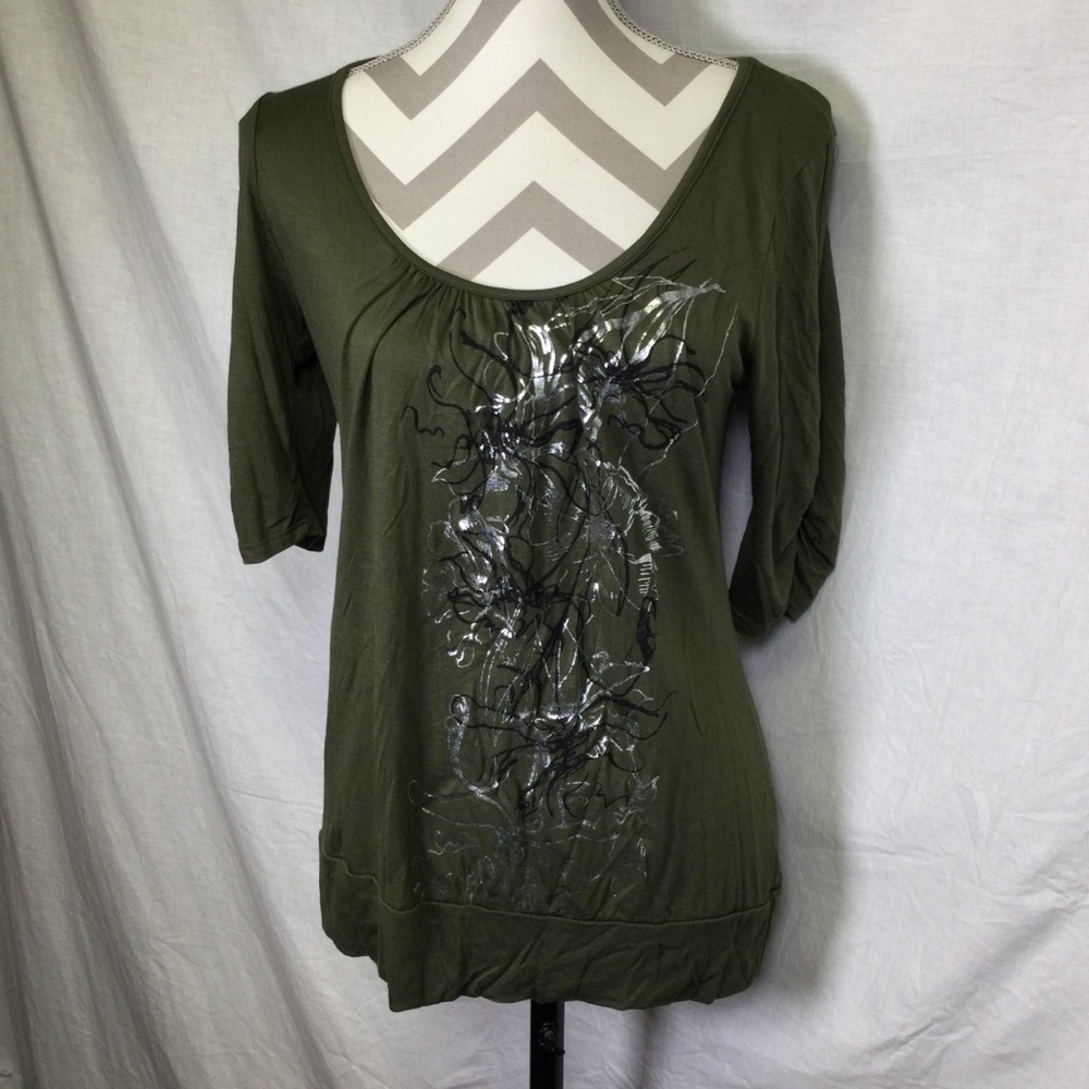 Agenda Womans Olive Green Floral Graphic Cut out Sleeves T-Shirt